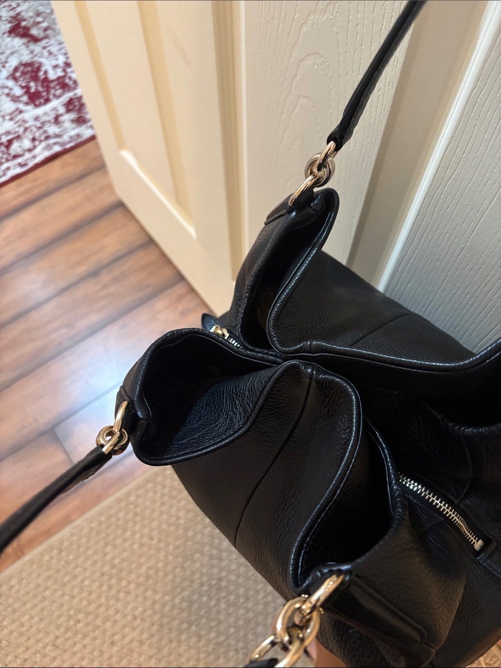Coach Black Pebbled Leather Shoulder Bag with Gold Hardware - Picture 3 of 6